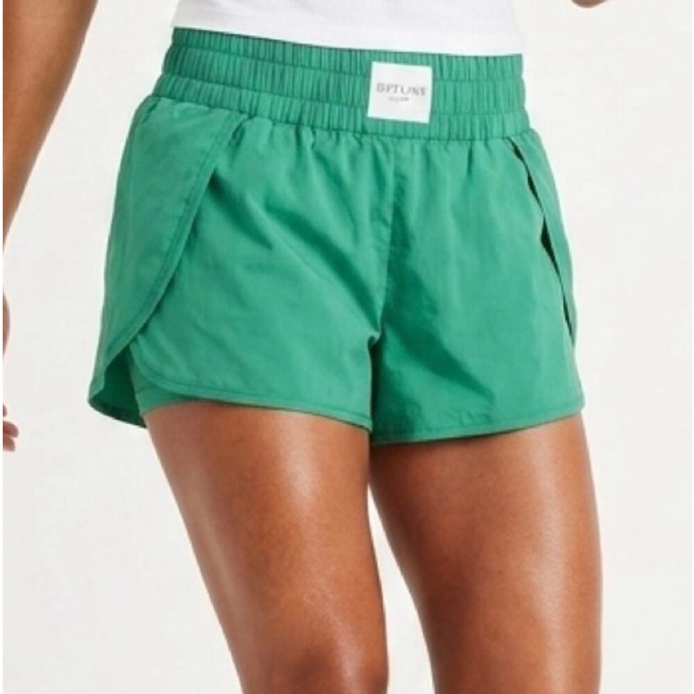 OFFLINE by Aerie The Hugger Champ Shirts Pine Green Sz Medium